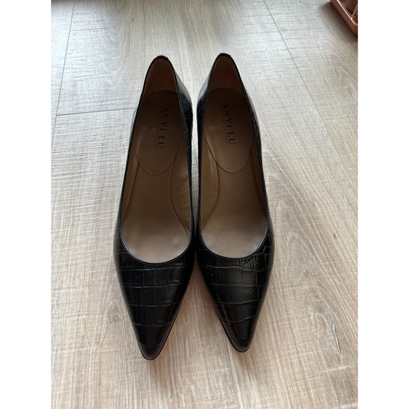 Anyi Lu Shoes - Anyi Lu Black Leather Crocodile & Ostrich Block Heels - Size 41/ Womens 11